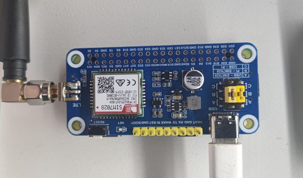 SIM7028 NB-IoT HAT Rasp.jpg